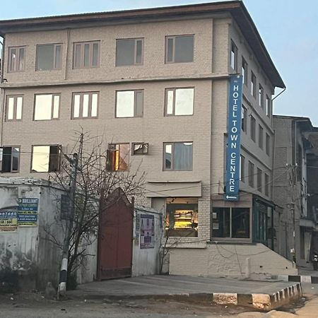 Hotel Town Centre , Srinagar Exterior photo